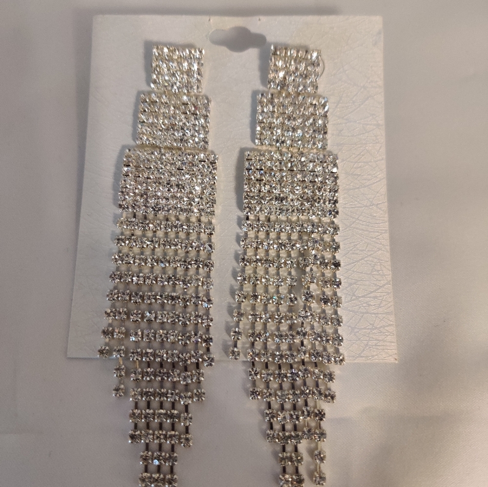 Tassel Rhinestone Earrings - Picture 2 of 4